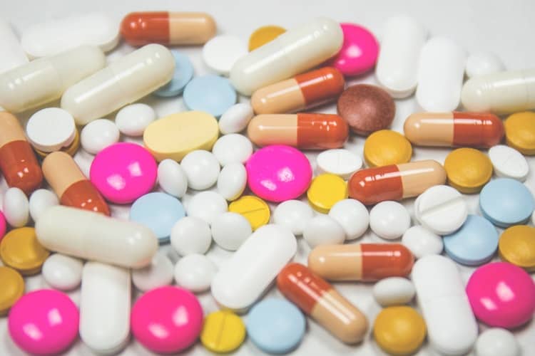 10 Human Pills That Kill Your Dog (How to Keep Your Pet Safe)